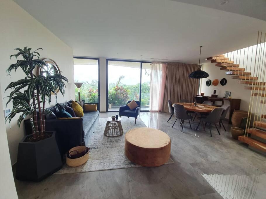 Penthouse Mannaz - Priv Pool! - 2br Apartamento